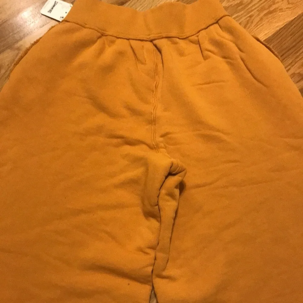 NWT Free People Movement Free Spirit Wide-Legs size Small.